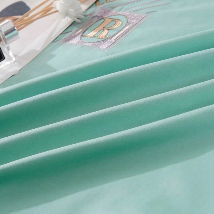 91家纺网 家纺一手货源 找家纺 威克凯丽2022全工艺绣花100支长绒棉四件套兰迪摩尔-水绿