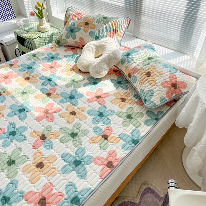 91家纺网 家纺一手货源 找家纺 （总）慕尚 小清新床席款乳胶席三件套（带氨纶0.5mm）