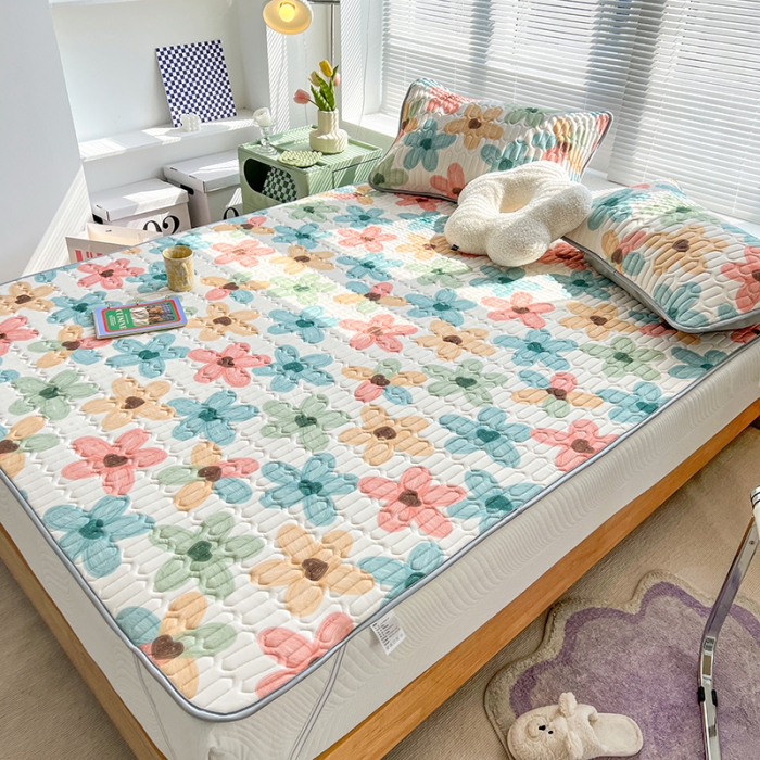 91家纺网 家纺一手货源 找家纺 （总）慕尚 小清新床席款乳胶席三件套（带氨纶0.5mm）