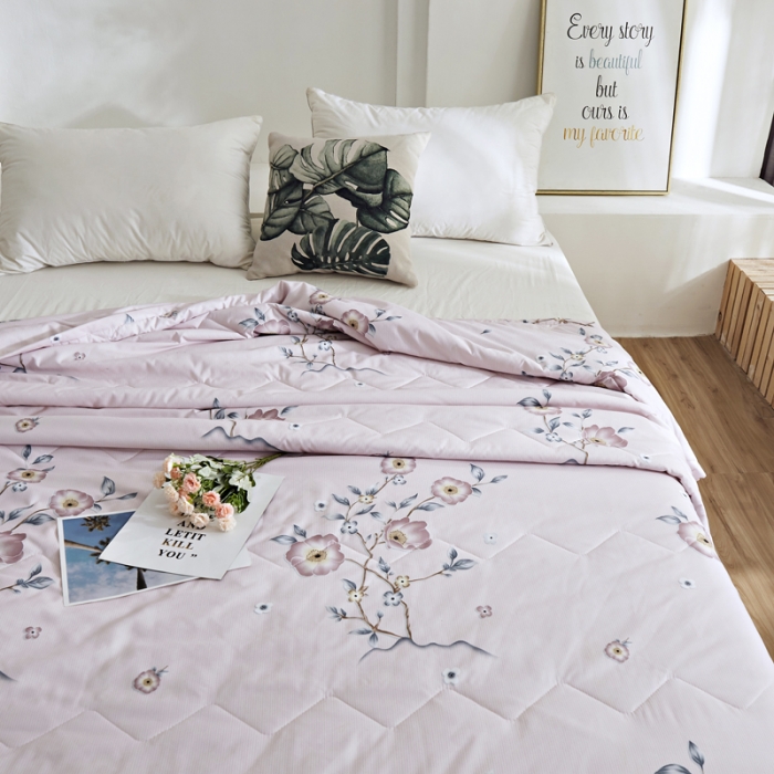 91家纺网 家纺一手货源 找家纺 欧雅搁 2025新款水洗棉印花夏凉被 生如夏花-浅粉