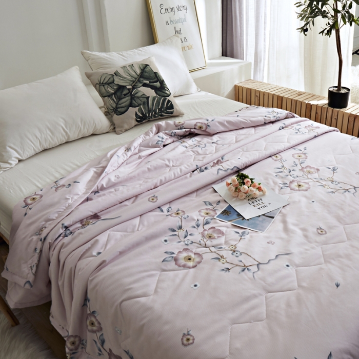 91家纺网 家纺一手货源 找家纺 欧雅搁 2025新款水洗棉印花夏凉被 生如夏花-浅粉