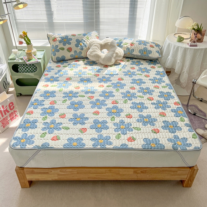 91家纺网 家纺一手货源 找家纺 慕尚 小清新床席款乳胶席三件套（带氨纶0.5mm） 草莓花