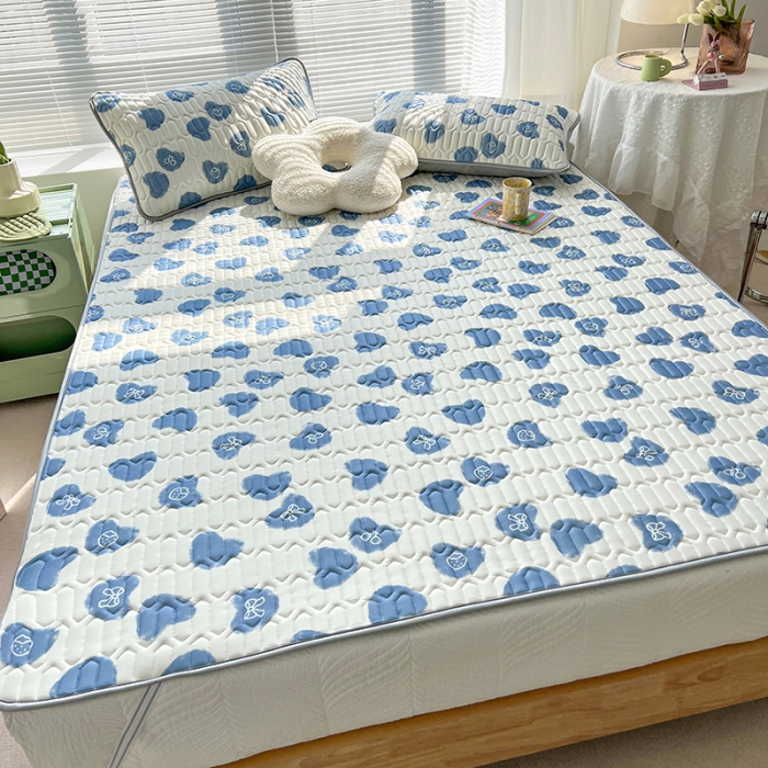 91家纺网 家纺一手货源 找家纺 慕尚 小清新床席款乳胶席三件套（带氨纶0.5mm） 蝴蝶爱心