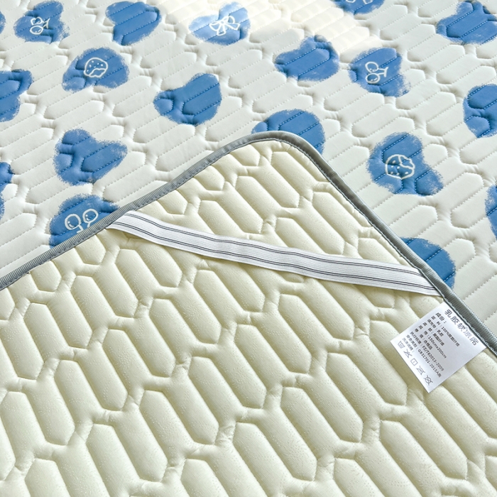 91家纺网 家纺一手货源 找家纺 慕尚 小清新床席款乳胶席三件套（带氨纶0.5mm） 蝴蝶爱心