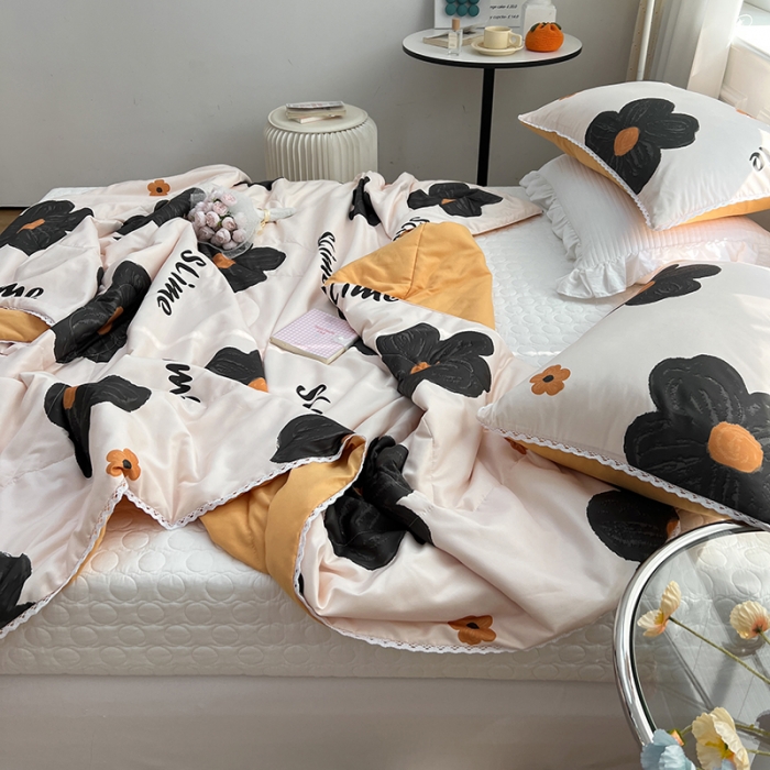 91家纺网 家纺一手货源 找家纺 慕尚 2025新款ins水洗小花边夏被 太阳花