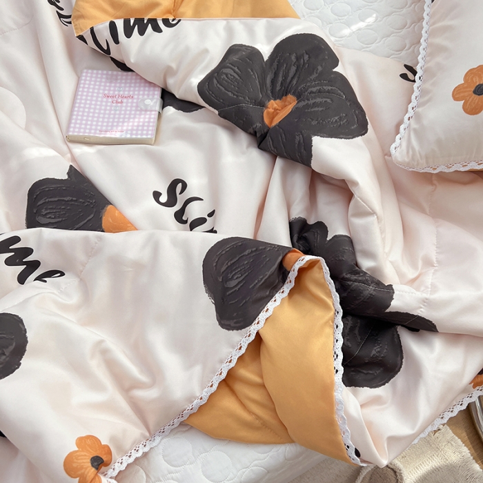 91家纺网 家纺一手货源 找家纺 慕尚 2025新款ins水洗小花边夏被 太阳花