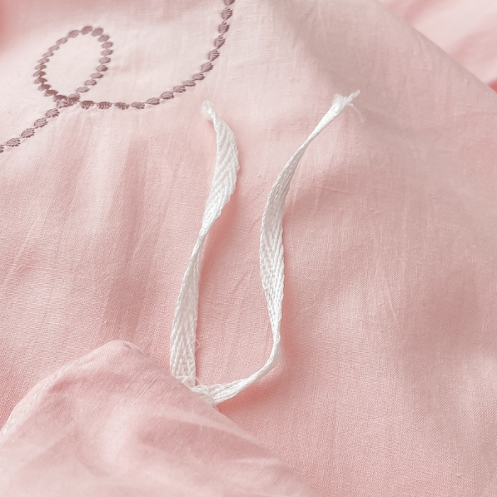 91家纺网 家纺一手货源 找家纺 凡客 新款全棉色织水洗棉贴布绣花边四件套 快乐萌猫-粉