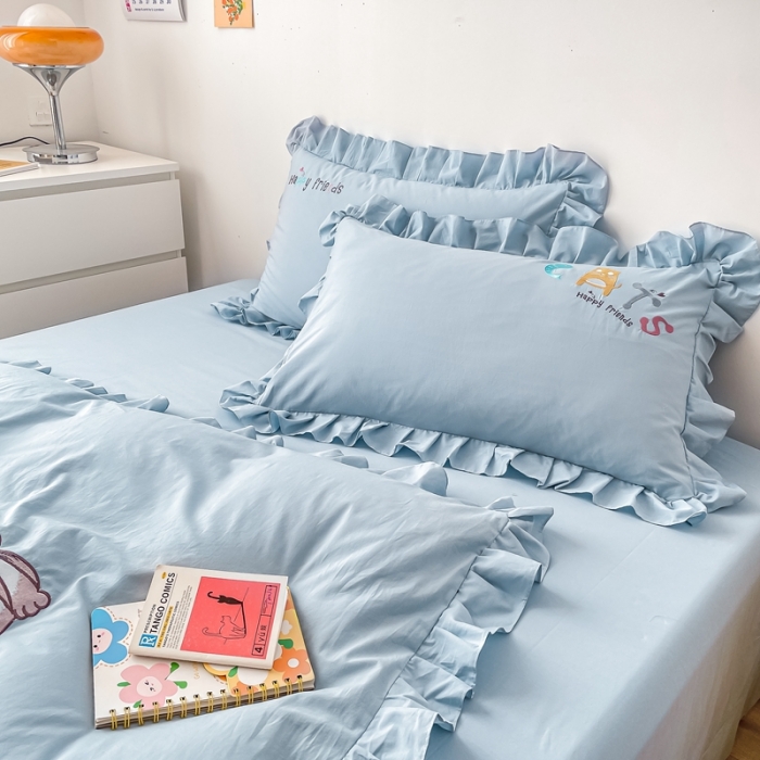 91家纺网 家纺一手货源 找家纺 凡客 新款全棉色织水洗棉贴布绣花边四件套 快乐萌猫-蓝