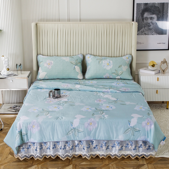 91家纺网 家纺一手货源 找家纺 纽缦 2022新款凉感丝乳胶凉席花卉夏被床裙四件套 春晓绿