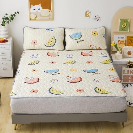 91家纺网 家纺一手货源 找家纺 纽缦 2022新款凉感丝乳胶凉席卡通系列床单款 大西瓜