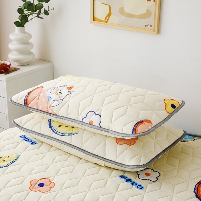 91家纺网 家纺一手货源 找家纺 纽缦 2022新款凉感丝乳胶凉席卡通系列床单款 大西瓜