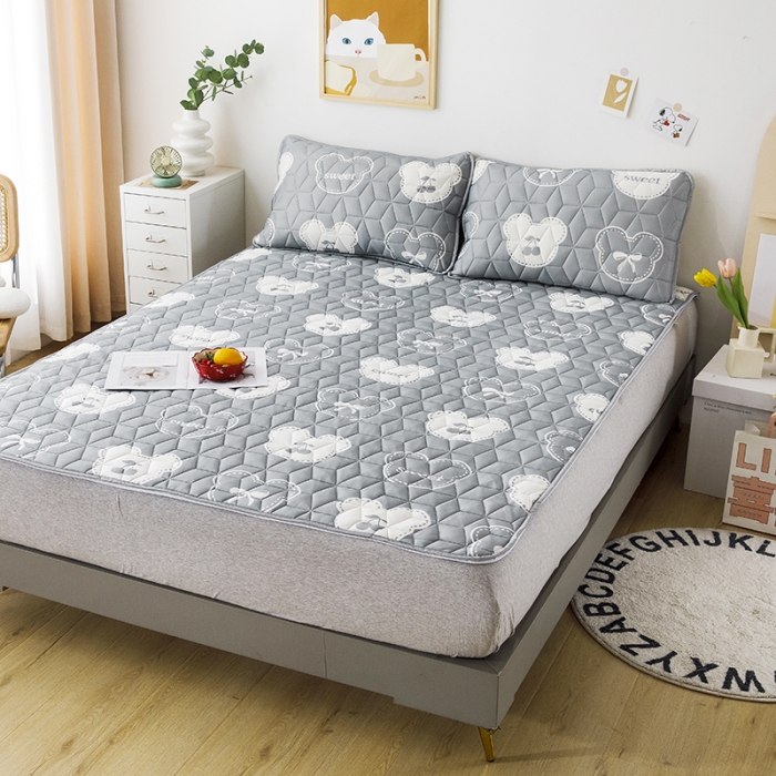 91家纺网 家纺一手货源 找家纺 纽缦 2022新款凉感丝乳胶凉席卡通系列床单款 甜蜜米奇