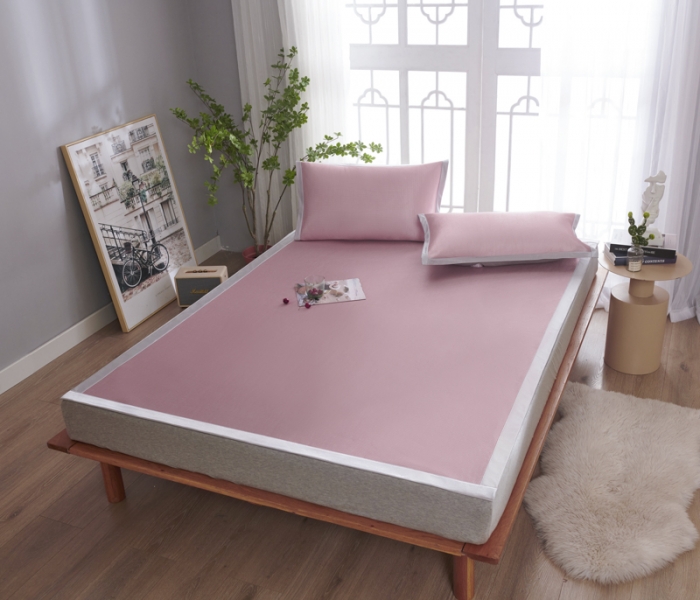 91家纺网 家纺一手货源 找家纺 爱港 2023新款学生宿舍冰藤丝套件冰丝凉席 胭脂粉