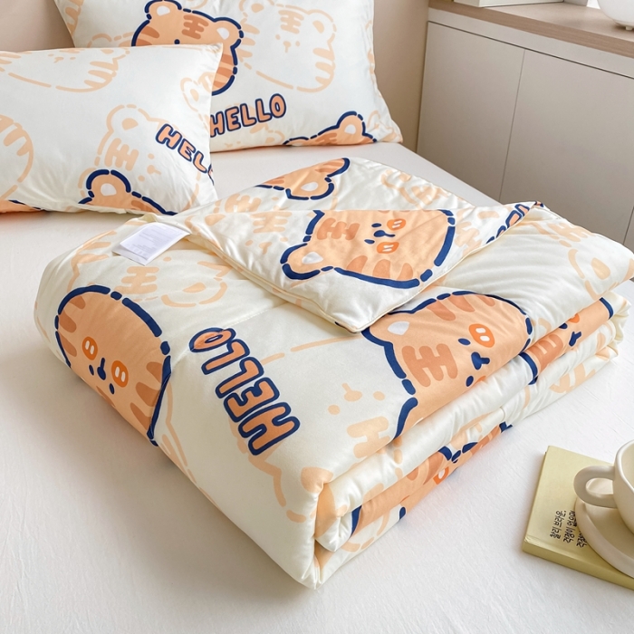 91家纺网 家纺一手货源 找家纺 星期八 2022新款针织棉小老虎夏被 开心虎