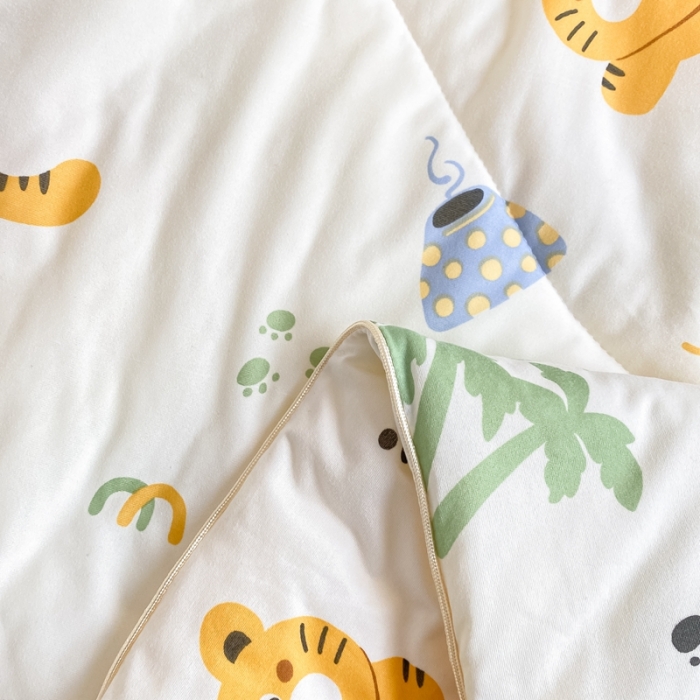 91家纺网 家纺一手货源 找家纺 星期八 2022新款针织棉小老虎夏被 调皮虎