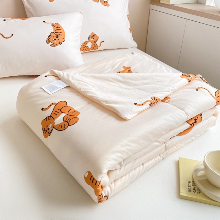 91家纺网 家纺一手货源 找家纺 星期八 2022新款针织棉小老虎夏被 跳跳虎