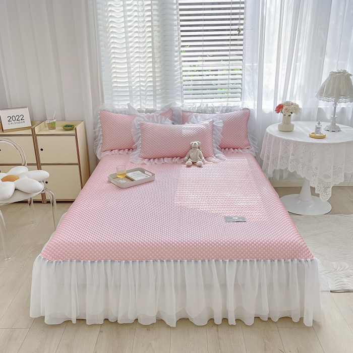 91家纺网 家纺一手货源 找家纺 眠帛家居  2022春夏爆款冰豆豆凉席床裙款 公主粉