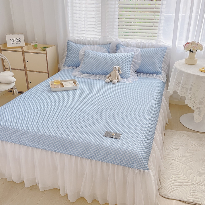 91家纺网 家纺一手货源 找家纺 眠帛家居  2022春夏爆款冰豆豆凉席床裙款 公主蓝