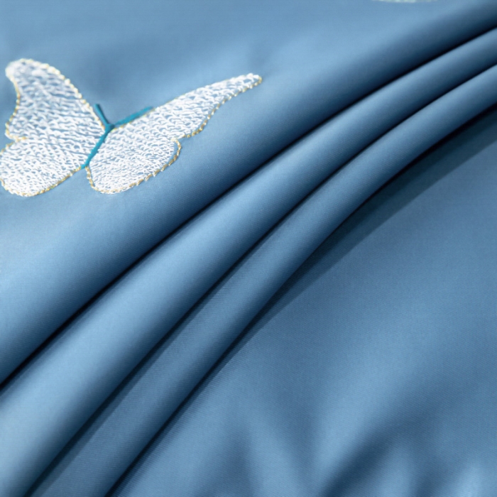 91家纺网 家纺一手货源 找家纺 眠帛家居  2022新款蝶梦刺绣夏被四件套 蝶梦中蓝