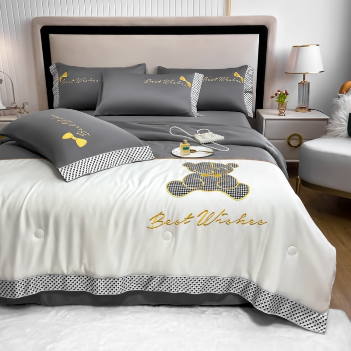 91家纺网 家纺一手货源 找家纺 眠帛家居 2022新款元气熊刺绣夏被四件套 元气熊灰