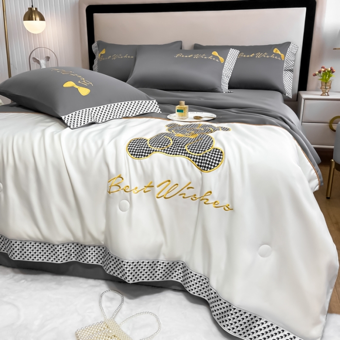 91家纺网 家纺一手货源 找家纺 眠帛家居 2022新款元气熊刺绣夏被四件套 元气熊灰