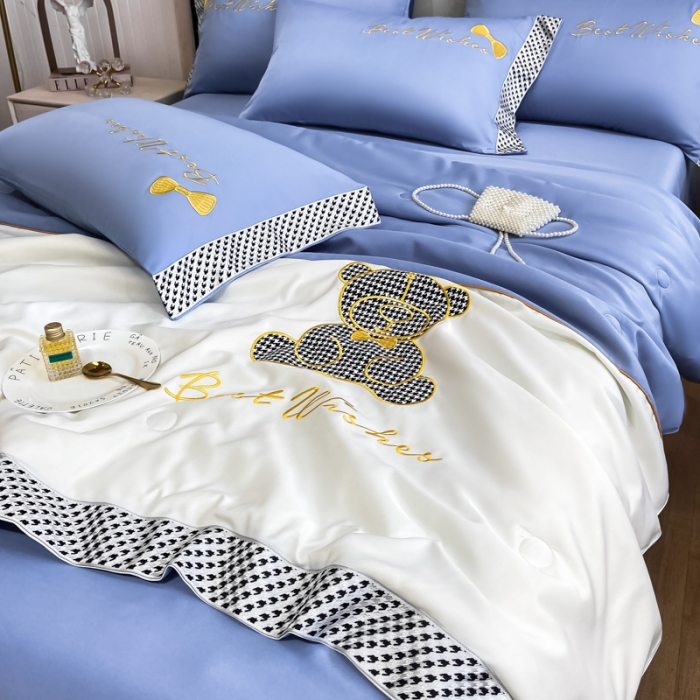 91家纺网 家纺一手货源 找家纺 眠帛家居 2022新款元气熊刺绣夏被四件套 元气熊蓝