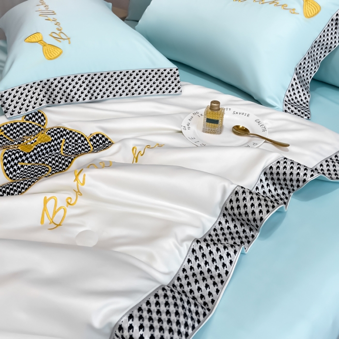 91家纺网 家纺一手货源 找家纺 眠帛家居 2022新款元气熊刺绣夏被四件套 元气熊青