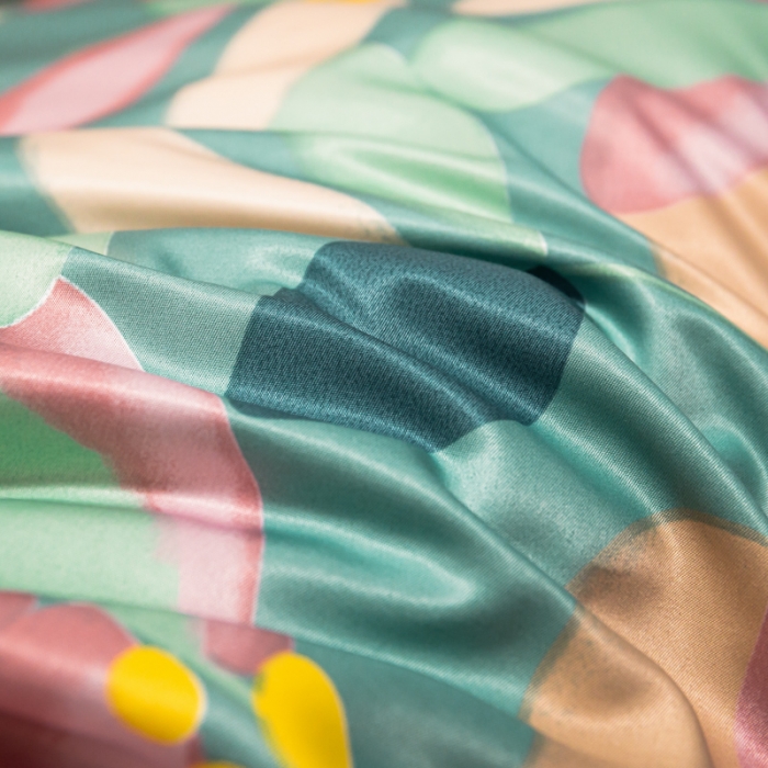 91家纺网 家纺一手货源 找家纺 2022新款 镂空水洗天丝夏被四件套 花舞恋人