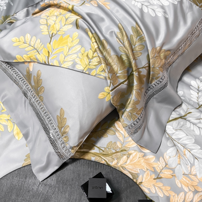 91家纺网 家纺一手货源 找家纺 2022新款 镂空水洗天丝夏被四件套 秋日森林