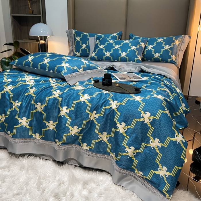 91家纺网 家纺一手货源 找家纺 2022新款 镂空水洗天丝夏被四件套 英伦风尚