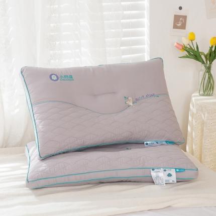 91家纺网 家纺一手货源 找家纺 （总）其乐 2023新款小奶皮舒柔枕超30天不退不换