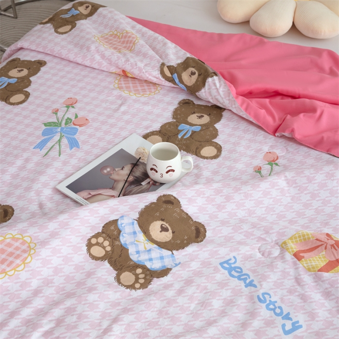 91家纺网 家纺一手货源 找家纺 畅销被业 2022水洗棉印花被夏被 抱抱熊