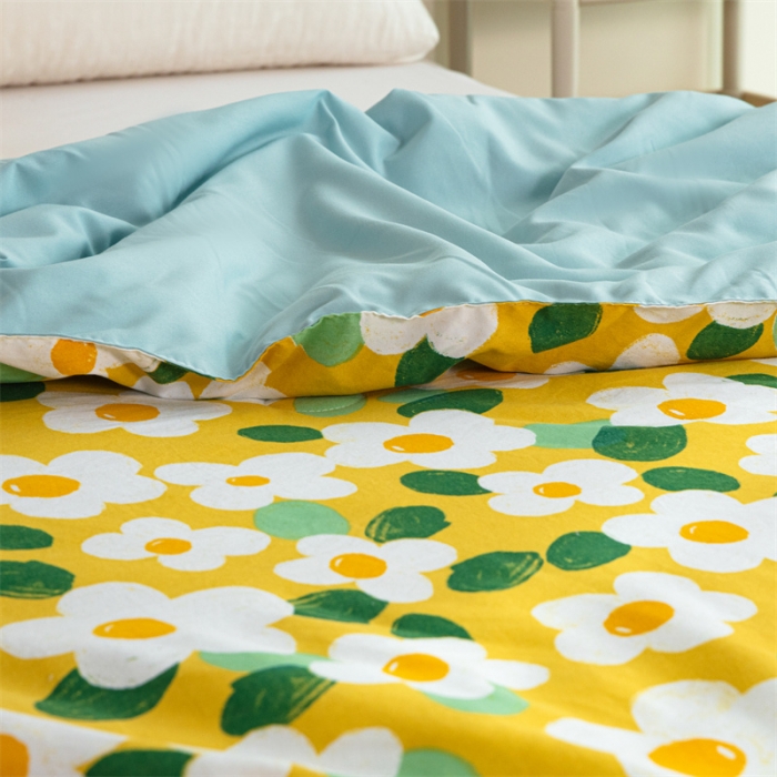 91家纺网 家纺一手货源 找家纺 畅销被业 2022水洗棉印花被夏被 春意