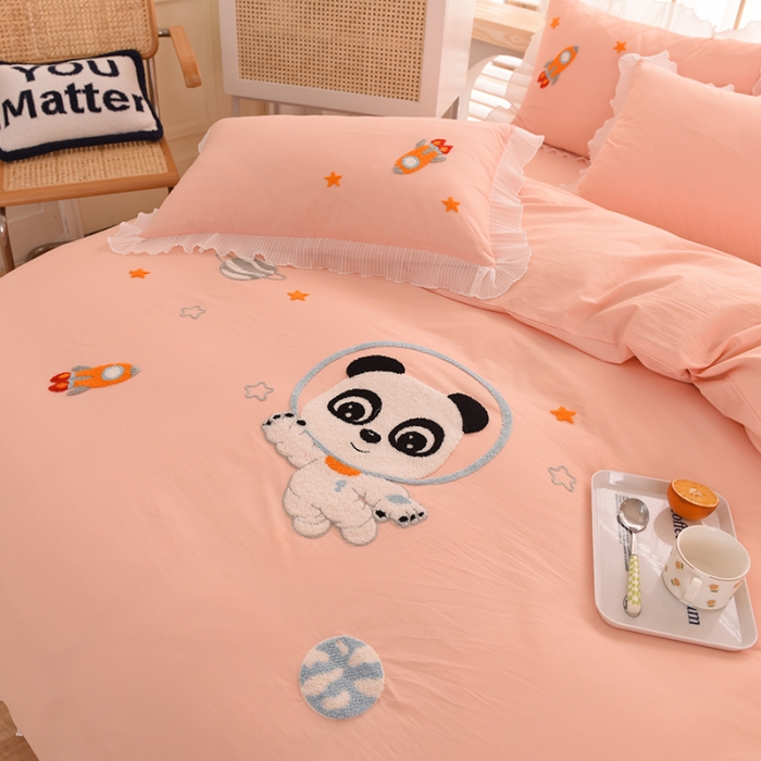 91家纺网 家纺一手货源 找家纺 绒世界 2022新款全棉纯棉绣花四件套 星际宝贝-仙玉