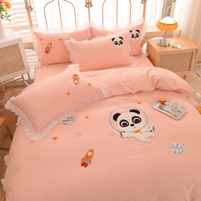 91家纺网 家纺一手货源 找家纺 绒世界 2022新款全棉纯棉绣花四件套 星际宝贝-仙玉