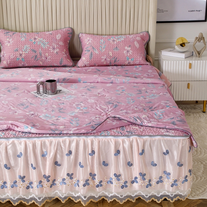 91家纺网 家纺一手货源 找家纺 纽缦 2022新款乳胶凉席花卉夏被床裙四件套 花间柔梦-粉