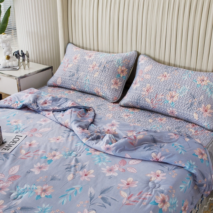 91家纺网 家纺一手货源 找家纺 纽缦 2022新款乳胶凉席花卉夏被床裙四件套 花间柔梦-兰