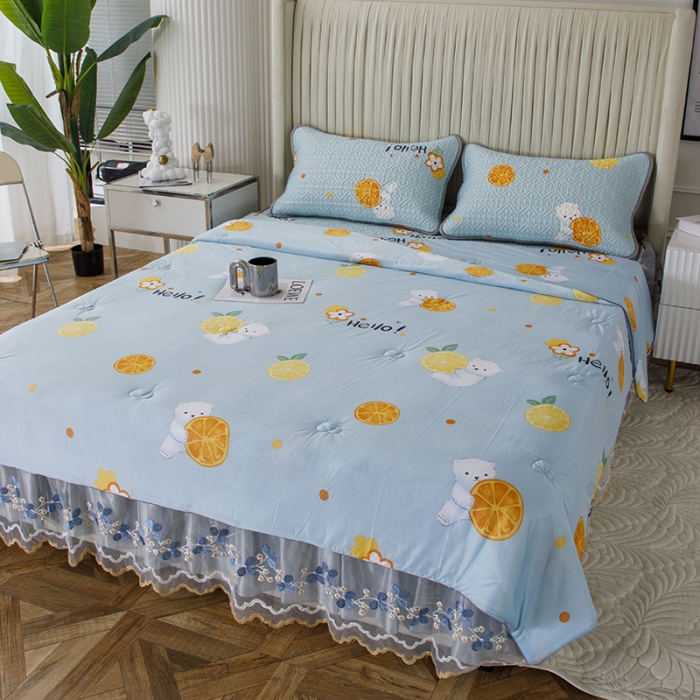 91家纺网 家纺一手货源 找家纺 纽缦 2022新款凉感丝乳胶凉席花卉夏被床裙四件套 柠檬熊蓝