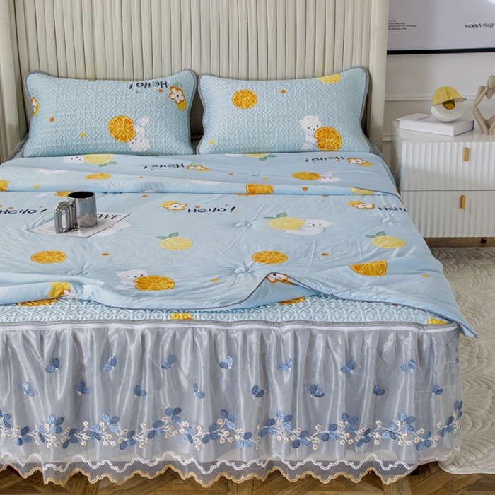 91家纺网 家纺一手货源 找家纺 纽缦 2022新款凉感丝乳胶凉席花卉夏被床裙四件套 柠檬熊蓝