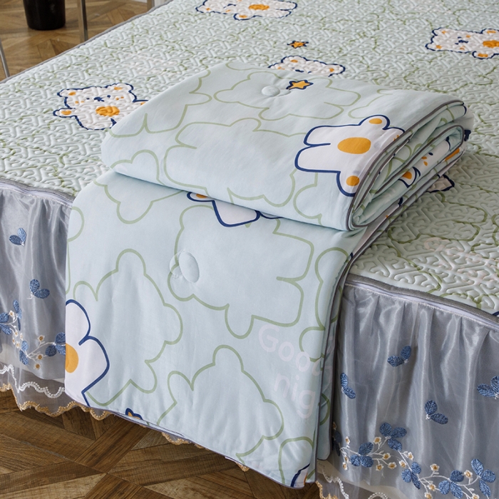 91家纺网 家纺一手货源 找家纺 纽缦 2022新款凉感丝乳胶凉席花卉夏被床裙四件套 心情熊