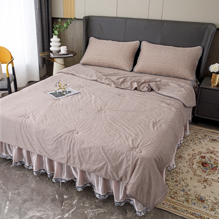 91家纺网 家纺一手货源 找家纺 纽缦2022新款凉感丝乳胶凉席纯色夏被床裙四件套 肌理纹豆沙