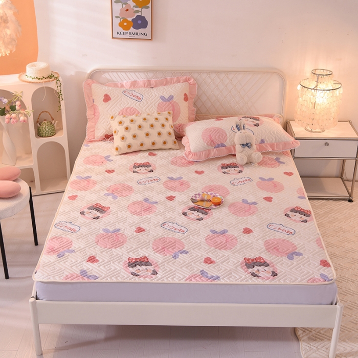 91家纺网 家纺一手货源 找家纺 美达 新款全棉夹棉防滑可机洗床盖床垫床垫直边软席款白桃女孩