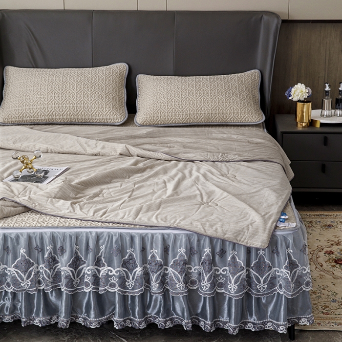 91家纺网 家纺一手货源 找家纺 纽缦2022新款凉感丝乳胶凉席纯色夏被床裙四件套 肌理纹咖色