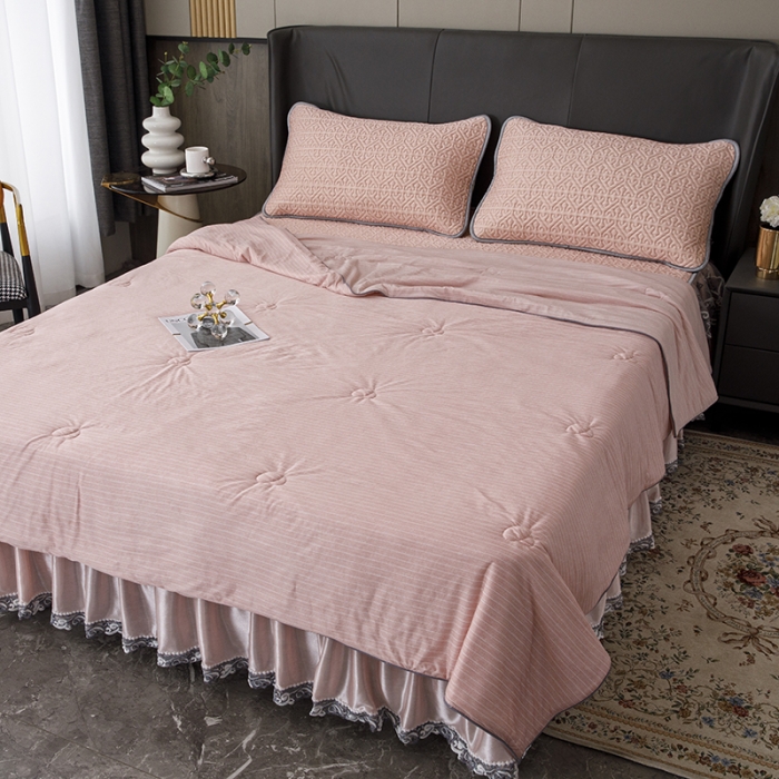 91家纺网 家纺一手货源 找家纺 纽缦2022新款凉感丝乳胶凉席纯色夏被床裙四件套 肌理纹玉色