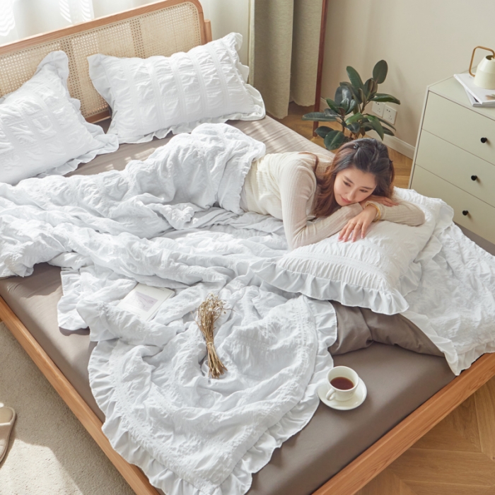 91家纺网 家纺一手货源 找家纺 ab家纺 2023新款水洗棉泡泡纱夏被四件套夏凉被 白灰