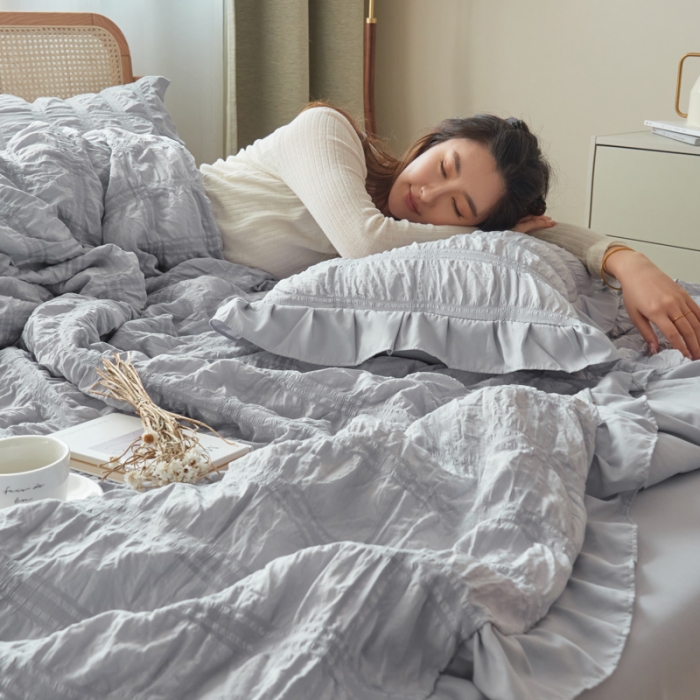 91家纺网 家纺一手货源 找家纺 ab家纺 2023新款水洗棉泡泡纱夏被四件套夏凉被 紫灰