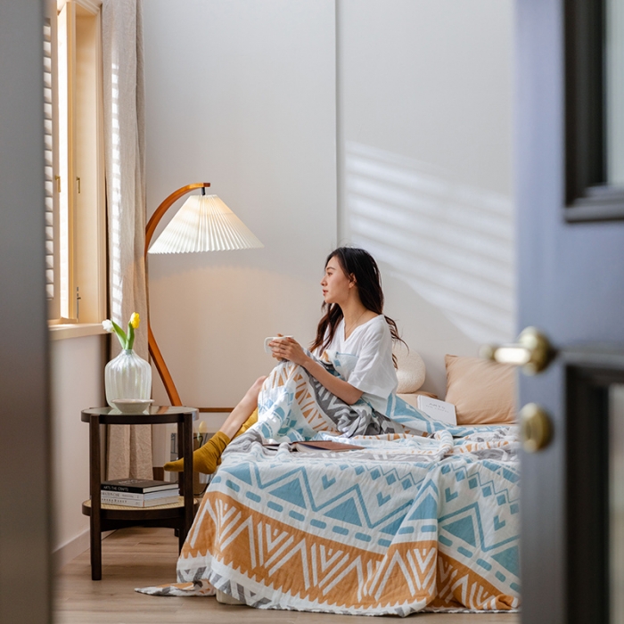 91家纺网 家纺一手货源 找家纺 雯雨 2022新款无印风纱布毛巾被夏被直播 巴洛克黄