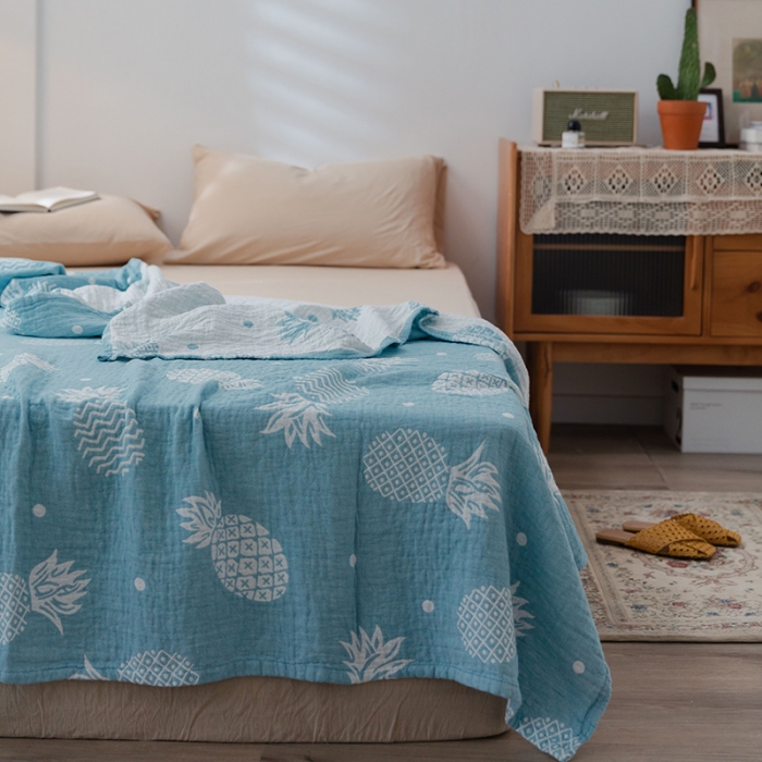 91家纺网 家纺一手货源 找家纺 雯雨 2022新款无印风纱布毛巾被夏被直播 菠萝兰