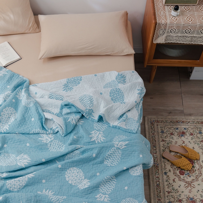 91家纺网 家纺一手货源 找家纺 雯雨 2022新款无印风纱布毛巾被夏被直播 菠萝兰