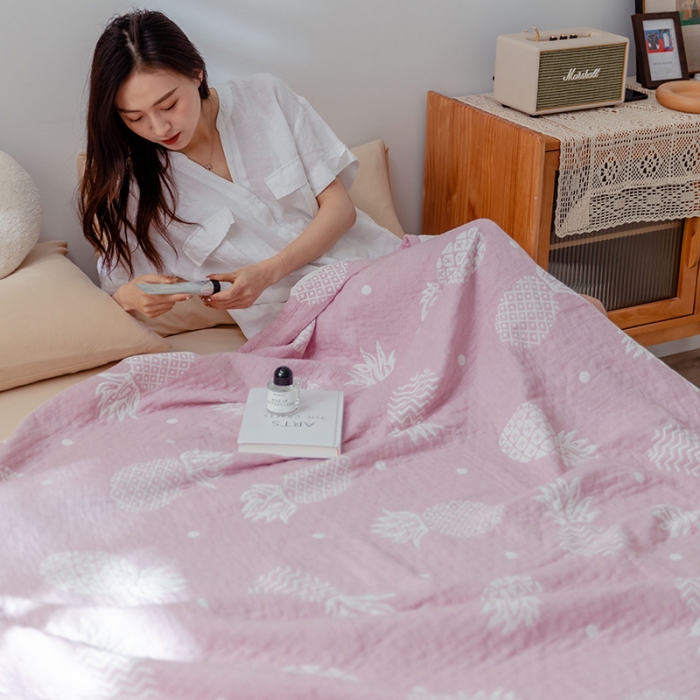 91家纺网 家纺一手货源 找家纺 雯雨 2022新款无印风纱布毛巾被夏被直播 菠萝紫